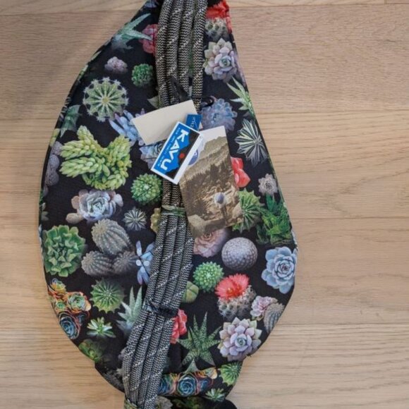 KAVU Succulent cactus Rope Bag Crossbody Sling Backpack plants Rare - Picture 3 of 5